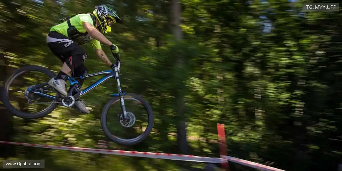 🎯运动装备，潮流周边，一站式满足你的热爱！